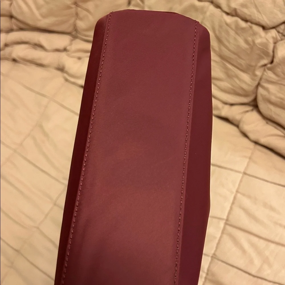 Lo & Sons Nouvelle Crossbody Bag - Cabernet - Picture 8 of 8